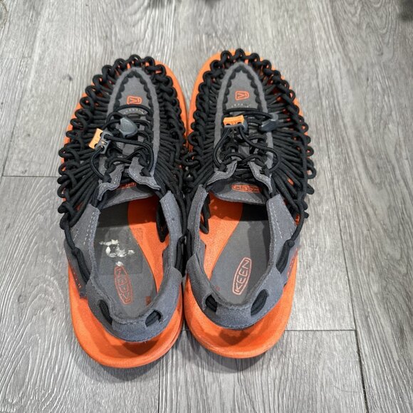 KEEN Uneek Bungee Cord Trail Hiking Sandals Water Shoes Men Sz 8.5 Black Orange - Picture 6 of 8